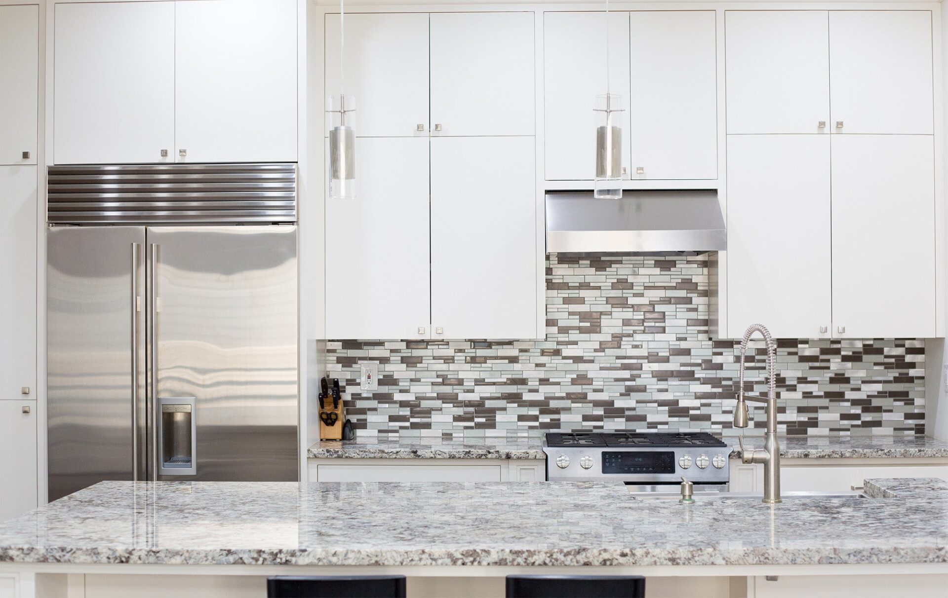 Professional backsplash tile installation by Murley's Floor Covering in the Tri-Cities
